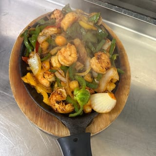 Lunch Shrimp Fajitas